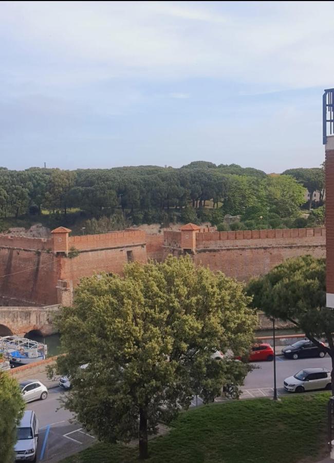 Appartamento La Fortezza Livorno Esterno foto